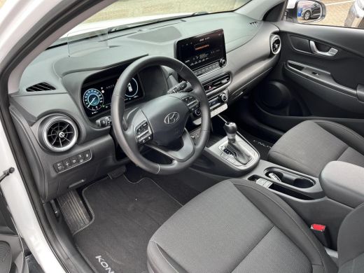 Hyundai Kona 1.6 GDI HEV Fashion | Rijklaarprijs! | Achteruitrijcamera | HUD | Apple Carplay/Android Auto | In... ActivLease financial lease