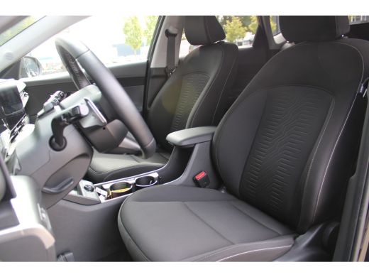 Hyundai Kona Comfort Smart 65.4 kWh | V2L | Warmtepomp | Dodehoek-Detectie | Navigatie | Camera | Adaptive Cru... ActivLease financial lease