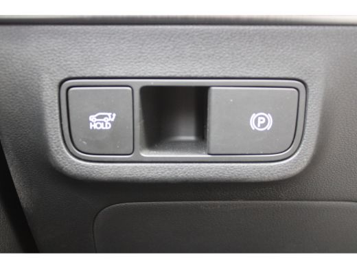 Hyundai Kona Comfort Smart 65.4 kWh | V2L | Warmtepomp | Dodehoek-Detectie | Navigatie | Camera | Adaptive Cru... ActivLease financial lease
