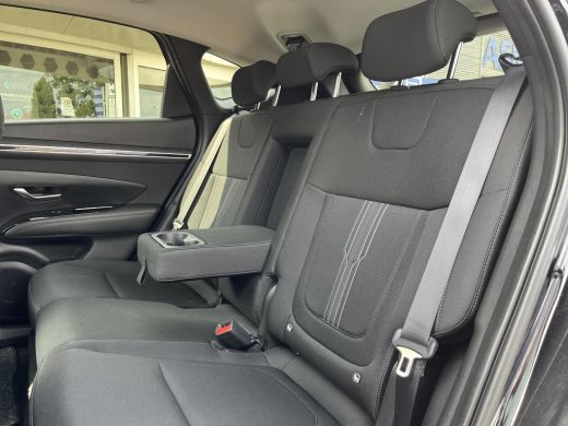Hyundai Tucson 1.6 T-GDI PHEV Comfort Smart 4WD | Rijklaarprijs! | Achteruitrijcamera | Stoel & stuurverwarming ... ActivLease financial lease
