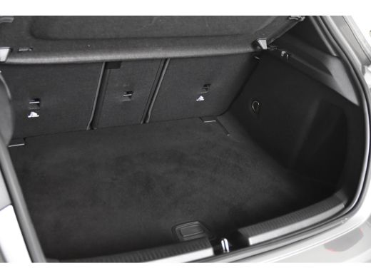 Mercedes-Benz A-Klasse 180 *1ste Eigenaar*Navigatie*PDC* ActivLease financial lease