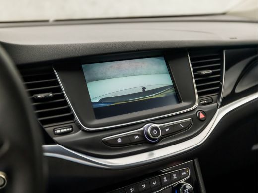 Opel Astra Sports Tourer 1.2 Sport (APPLE CARPLAY, NAVIGATIE, ADAPTIVE CRUISE, CLIMATE, CAMERA, TREKHAAK, LE... ActivLease financial lease