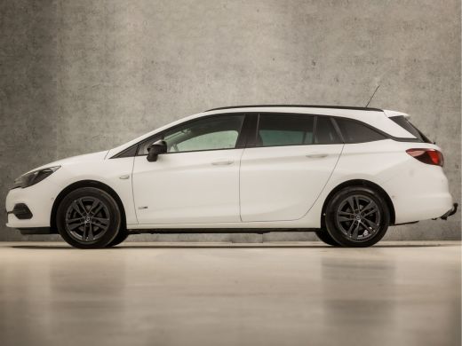 Opel Astra Sports Tourer 1.2 Sport (APPLE CARPLAY, NAVIGATIE, ADAPTIVE CRUISE, CLIMATE, CAMERA, TREKHAAK, LE... ActivLease financial lease