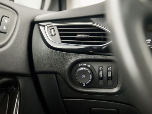 Opel Astra Sports Tourer 1.2 Sport (APPLE CARPLAY, NAVIGATIE, ADAPTIVE CRUISE, CLIMATE, CAMERA, TREKHAAK, LE... ActivLease financial lease