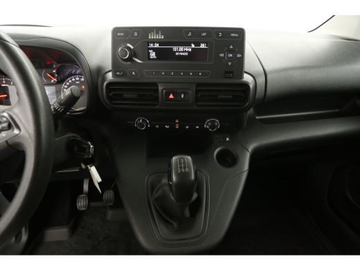 Opel Combo 1.5D L1H1 Airco Cruise Bluetooth Elektrpakket ActivLease financial lease