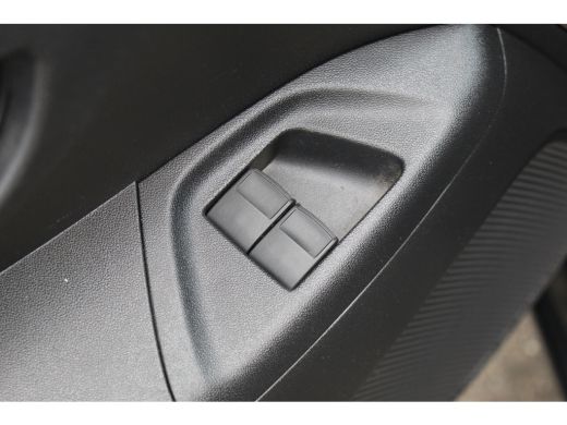 Peugeot 108 1.0 e-VTi Active | Airco | Elek. Spiegels | Elek. Ramen | Bluetooth | Leder Stuurw. | Airco | Ele... ActivLease financial lease