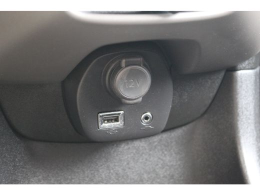 Peugeot 108 1.0 e-VTi Active | Airco | Elek. Spiegels | Elek. Ramen | Bluetooth | Leder Stuurw. | Airco | Ele... ActivLease financial lease
