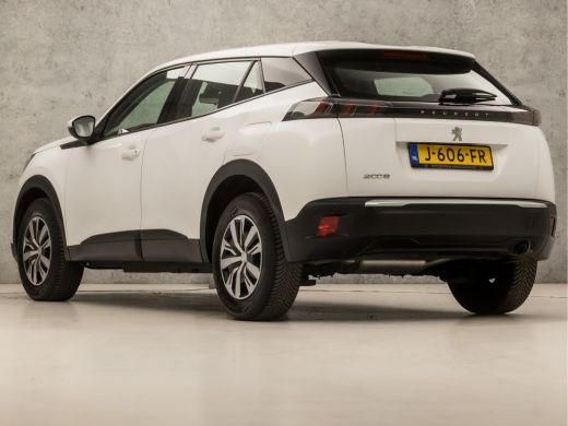 Peugeot 2008 1.2 PureTech Sport (APPLE CARPLAY, GROOT NAVI, LED KOPLAMPEN, SPORTSTOELEN, LANE ASSIST, CRUISE, ... ActivLease financial lease