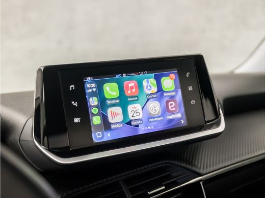 Peugeot 2008 1.2 PureTech Sport (APPLE CARPLAY, GROOT NAVI, LED KOPLAMPEN, SPORTSTOELEN, LANE ASSIST, CRUISE, ... ActivLease financial lease