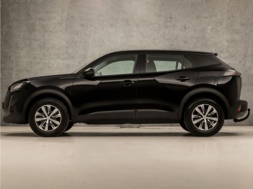Peugeot 2008 1.2 PureTech Sport (APPLE CARPLAY, GROOT NAVI, TREKHAAK, PARKEERSENSOREN, SPORTSTOELEN, CRUISE, L... ActivLease financial lease