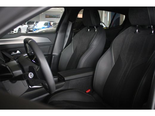 Peugeot 408 1.6 Plug-In HYbrid 180-PK GT EAT8 AUTOMAAT PARKEERCAMERA | NAVI | ADAPTIVE CRUISE CONTROL | DRAAD... ActivLease financial lease