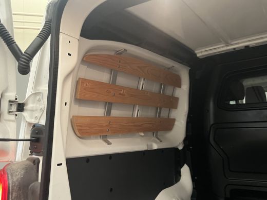 Peugeot Expert 2.0 BlueHDI 120 PK Long Premium DC 6 Persoons! | 2 Schuifdeuren | getint glas | Bluetooth | Airco... ActivLease financial lease