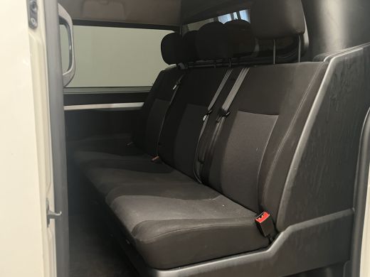 Peugeot Expert 2.0 BlueHDI 120 PK Long Premium DC 6 Persoons! | 2 Schuifdeuren | getint glas | Bluetooth | Airco... ActivLease financial lease