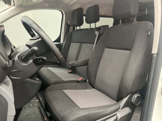 Peugeot Expert 2.0 BlueHDI 120 PK Long Premium DC 6 Persoons! | 2 Schuifdeuren | getint glas | Bluetooth | Airco... ActivLease financial lease