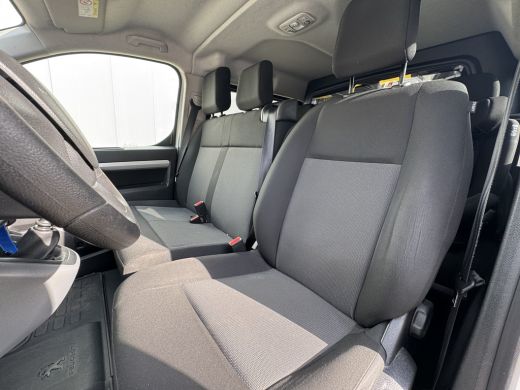 Peugeot Expert 2.0 BlueHDI 120 Long Premium DC 6 Persoons! | 2 Schuifdeuren | getint glas | Bluetooth | Airco | ... ActivLease financial lease