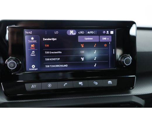 Seat Leon 1.0 TSI Reference | Navi By App | Airco | Cruise Control | LED | DAB | Lichtmetalen Velgen ActivLease financial lease