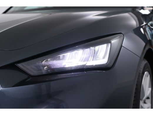 Seat Leon 1.0 TSI Reference | Navi By App | Airco | Cruise Control | LED | DAB | Lichtmetalen Velgen ActivLease financial lease