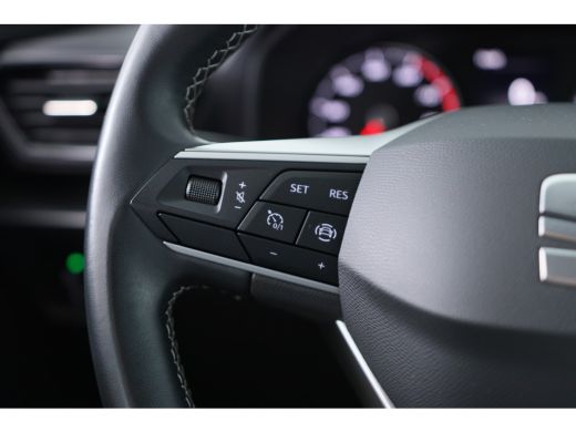 Seat Leon 1.0 TSI Reference | Navi By App | Airco | Cruise Control | LED | DAB | Lichtmetalen Velgen ActivLease financial lease