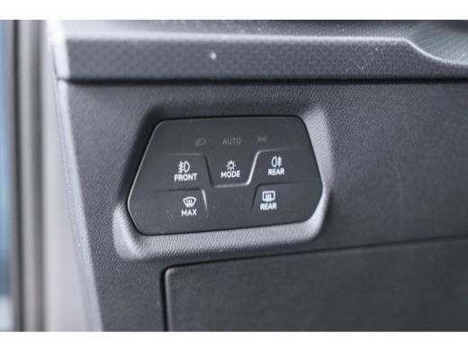 Seat Leon 1.0 TSI Reference | Navi By App | Airco | Cruise Control | LED | DAB | Lichtmetalen Velgen ActivLease financial lease