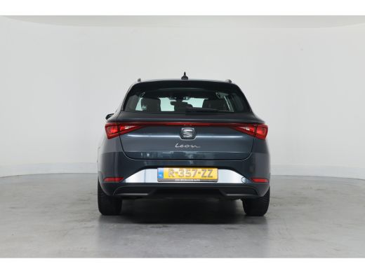 Seat Leon 1.0 TSI Reference | Navi By App | Airco | Cruise Control | LED | DAB | Lichtmetalen Velgen ActivLease financial lease