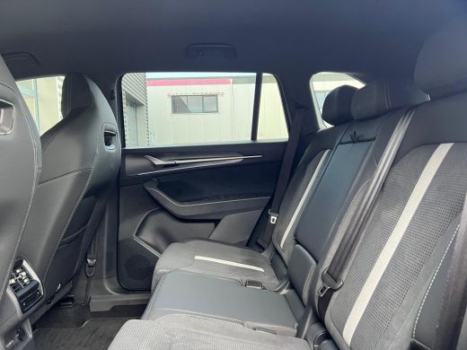 Skoda Kodiaq 1.5 TSI iV PHEV 204 pk Sportline Business | Trekhaak | A-uitrijcamera | Stoel verwarming | ActivLease financial lease