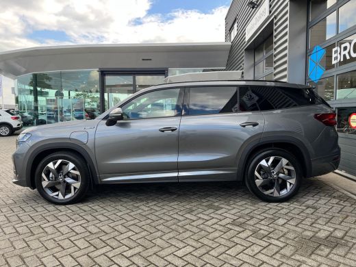 Skoda Kodiaq 1.5 TSI iV PHEV 204 pk Sportline Business | Trekhaak | A-uitrijcamera | Stoel verwarming | ActivLease financial lease