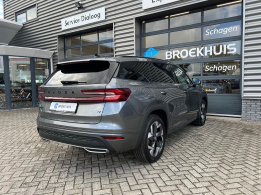 Skoda Kodiaq 1.5 TSI iV PHEV 204 pk Sportline Business | Trekhaak | A-uitrijcamera | Stoel verwarming | ActivLease financial lease