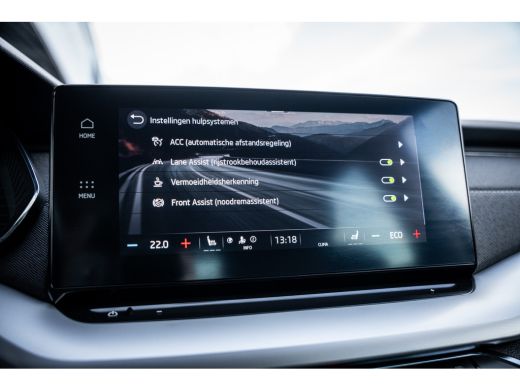 Skoda Octavia Combi 1.4 TSI iV PHEV Business Edition | Full LED koplampen | Trekhaak uitklapbaar | Voorstoelen ... ActivLease financial lease