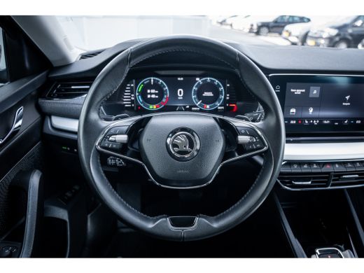Skoda Octavia Combi 1.4 TSI iV PHEV Business Edition | Full LED koplampen | Trekhaak uitklapbaar | Voorstoelen ... ActivLease financial lease
