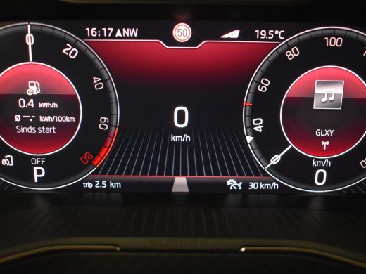 Skoda Superb Combi 1.4 TSI iV Sportline Business 218pk Canton audio  | Trail assist | Elektrische stoelen memo... ActivLease financial lease