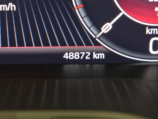 Skoda Superb Combi 1.4 TSI iV Sportline Business 218pk Canton audio  | Trail assist | Elektrische stoelen memo... ActivLease financial lease
