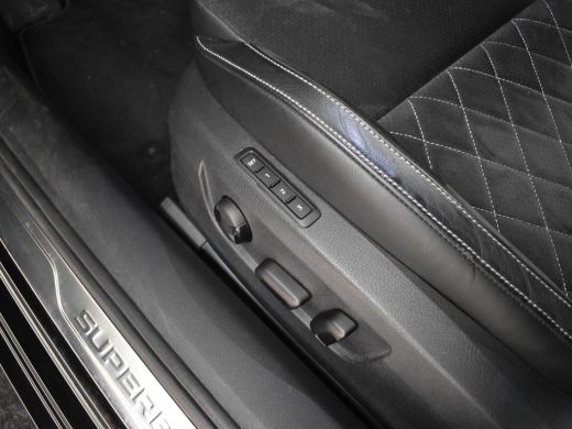 Skoda Superb Combi 1.4 TSI iV Sportline Business 218pk Canton audio  | Trail assist | Elektrische stoelen memo... ActivLease financial lease