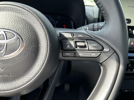 Toyota Yaris Cross 1.5 Hybrid 115 Dynamic ActivLease financial lease