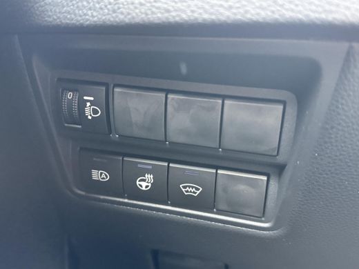 Toyota Yaris Cross 1.5 Hybrid 115 Dynamic **STOEL EN STUURWIELVERWARMING/ DODEHOEK DETECTIE/ PARKEERSENSOREN** ActivLease financial lease