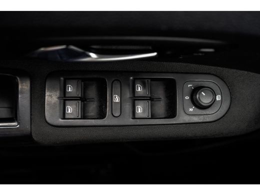 Volkswagen Amarok 3.0TDI V6 | X-lang | 5-Persoons | 3T Trekgewicht | Cruise | 4Motion | Airco | Euro 6 ActivLease financial lease