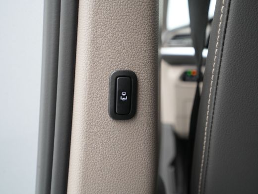 Volkswagen Multivan 1.4 eHybrid L2H1 Style Vis a Vis Harman Kardon Standkachel ActivLease financial lease