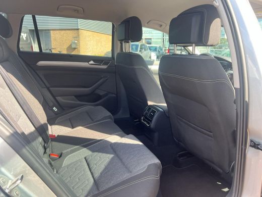 Volkswagen Passat Variant 1.4 TSI PHEV GTE Business | Trekhaak | PHEV | A. Camera | Travel Ass. | ActivLease financial lease