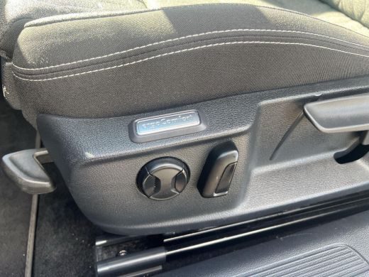 Volkswagen Passat Variant 1.4 TSI PHEV GTE Business | Trekhaak | PHEV | A. Camera | Travel Ass. | ActivLease financial lease