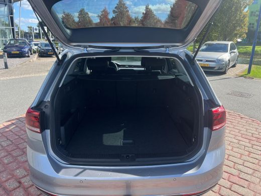 Volkswagen Passat Variant 1.4 TSI PHEV GTE Business | Trekhaak | PHEV | A. Camera | Travel Ass. | ActivLease financial lease