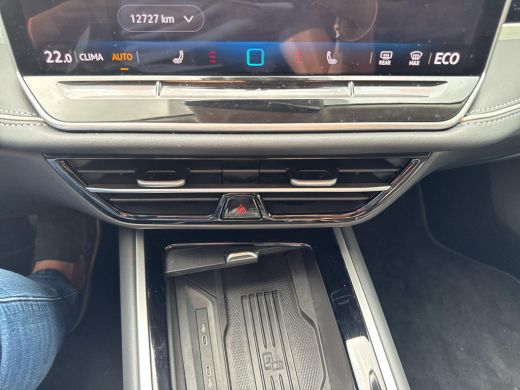 Volkswagen Passat Variant 1.5 eHybrid Elegance Business | PHEV | Trekhaak | IQ.Light | ERGO | ACC | ActivLease financial lease