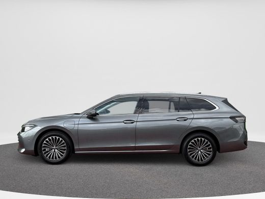 Volkswagen Passat Variant 1.5 eHybrid Elegance Business | PHEV | Trekhaak | IQ.Light | ERGO | ACC | ActivLease financial lease