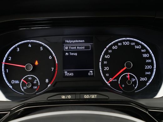 Volkswagen Polo 1.0 TSI 95pk R-line Navigatie Pdc Acc Carplay 298 ActivLease financial lease