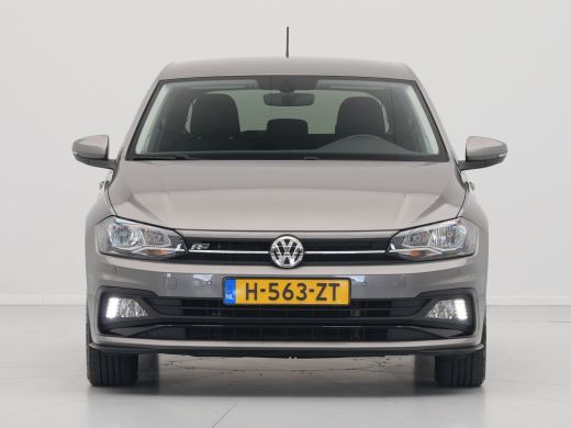 Volkswagen Polo 1.0 TSI 95pk R-line Navigatie Pdc Acc Carplay 298 ActivLease financial lease