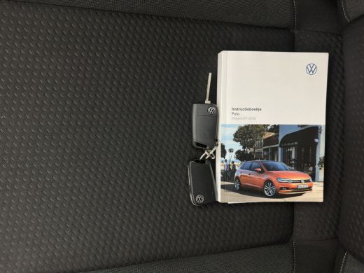 Volkswagen Polo 1.0 TSI Comfortline Business (INCL-BTW) *NAVI-FULLMAP | ADAPTIVE-CRUISE | COMFORT-SEATS | DAB+ | ... ActivLease financial lease