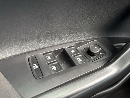 Volkswagen Polo 1.0 TSI Life Business | Automaat | A-Camera | Navi | Clima | ActivLease financial lease