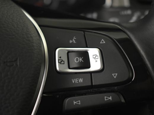 Volkswagen T-Roc 1.5 TSI Style 150pk DSG/AUTO | Navigatie | Adaptief cruise control | Parkeersensoren v+a | Airco ... ActivLease financial lease