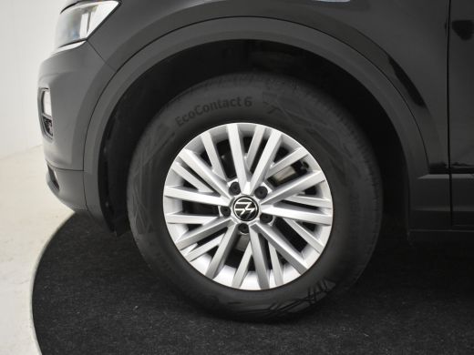 Volkswagen T-Roc 1.5 TSI Style 150pk DSG/AUTO | Navigatie | Adaptief cruise control | Parkeersensoren v+a | Airco ... ActivLease financial lease