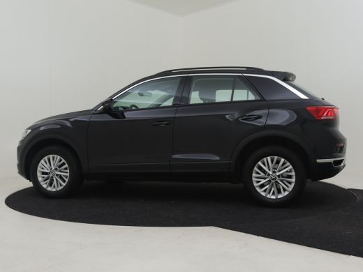 Volkswagen T-Roc 1.5 TSI Style 150pk DSG/AUTO | Navigatie | Adaptief cruise control | Parkeersensoren v+a | Airco ... ActivLease financial lease