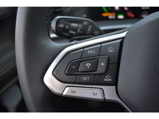 Volkswagen Tayron Life Edition Inclusief €2000,- inruilvoordeel | ADAPT.CRUISE | ELEKT.PAKKET | APP CONECT | TREKHA... ActivLease financial lease