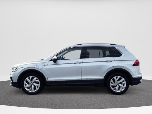 Volkswagen Tiguan 1.4 TSI eHybrid Elegance 180 kw Trekhaak | Leder | PHEV | NAVI | A Camera | ActivLease financial lease